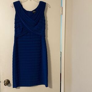 EUC Elegant blue Adrianna Papell dress. Perfect for a wedding guest!